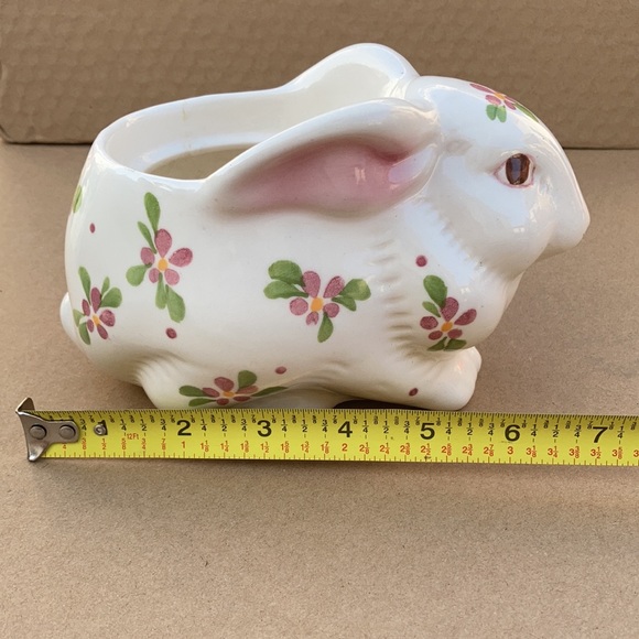 E SOLD Vintage WEISS bunny planter summer Avon Mother’s Day May Mom Garden - Picture 8 of 11